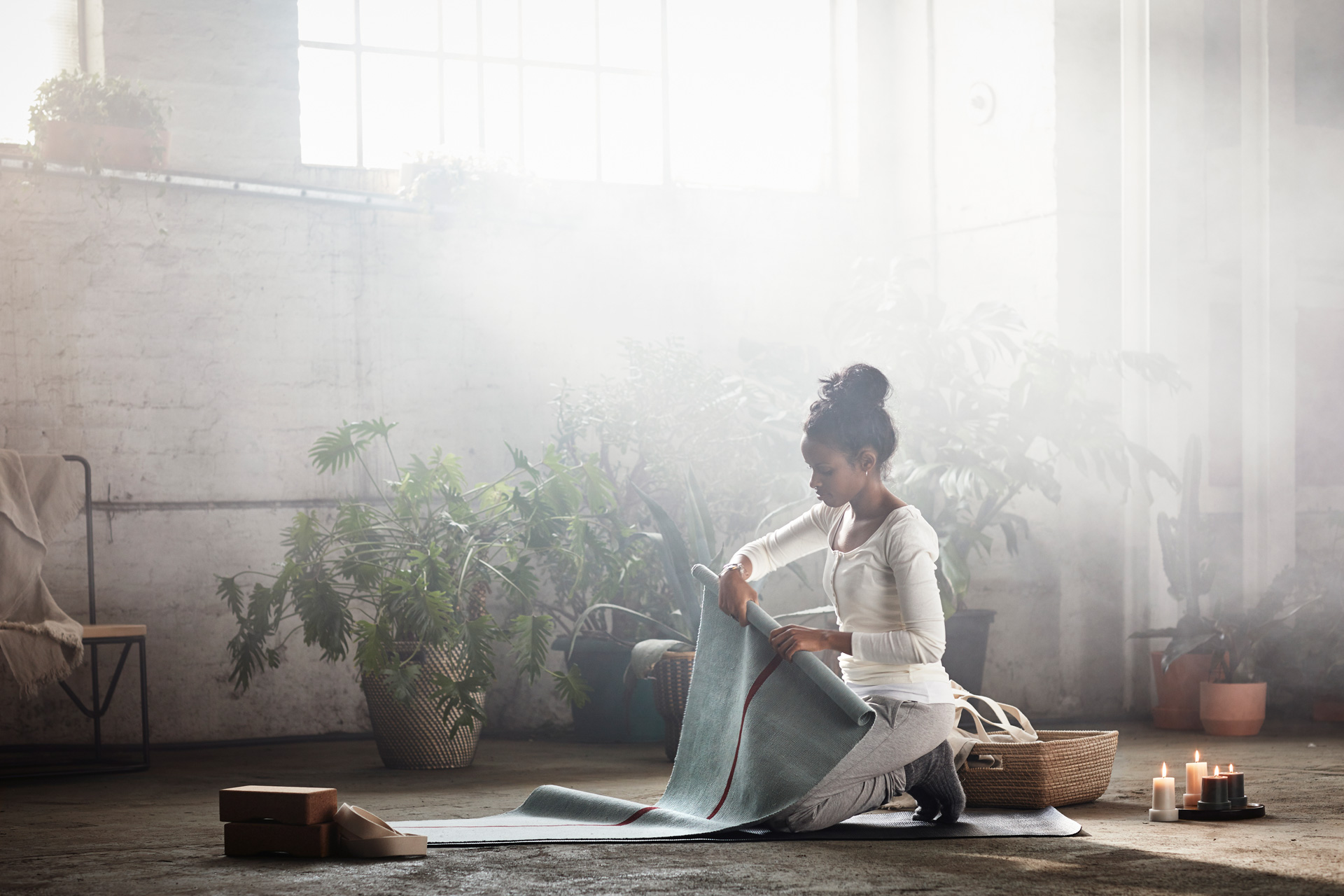 Conseils d'optimisation d'espace pour petite chambre Feng Shui avec lit